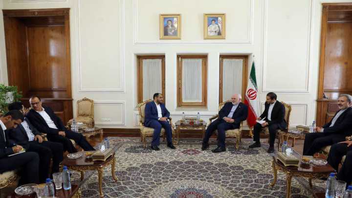 هذا ما جرى بين محمد عبدالسلام ووزير خارجية ايران في اجتماع اليوم