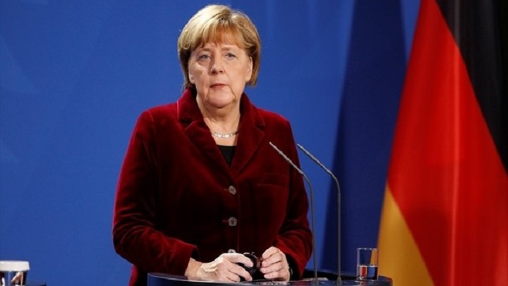 أنجيلا ميركل تؤكد استمرار حظر تصدير الأسلحة الألمانية للسعودية