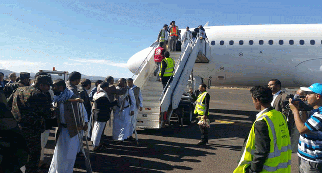 مطار صنعاء الدولي يستقبل أبطال اليمن المحررين